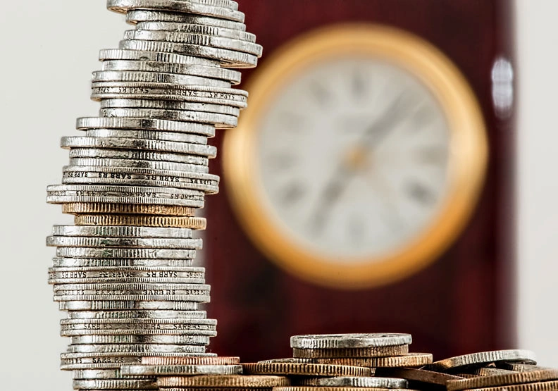 洛根·保罗如何赚钱?他的收入来源有哪些?